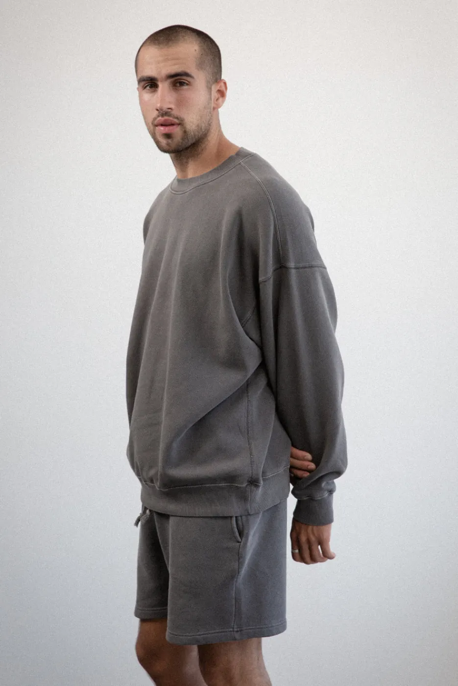 Elwood Clothing OVERSIZED CORE CREWNECK